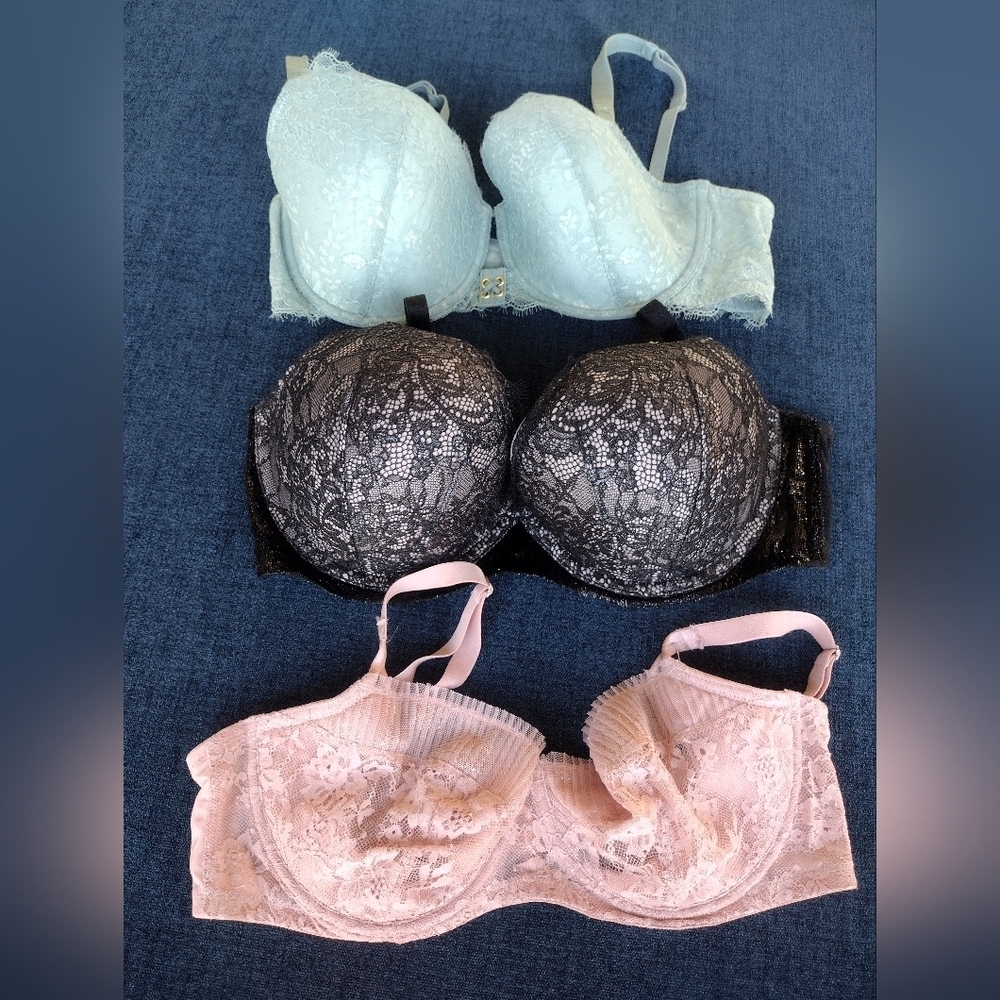 LOT  Of 2 Push Up Bras Victoria Secret And 1 La Senza Balconnet Lace 38D NWOT